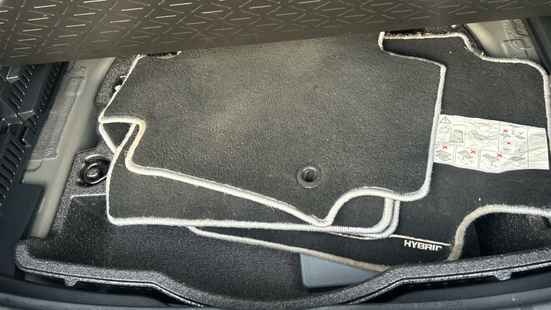 Toyota RAV4 2.5 VVT-i Hybrid Black Edition 5dr CVT Hybrid Estate